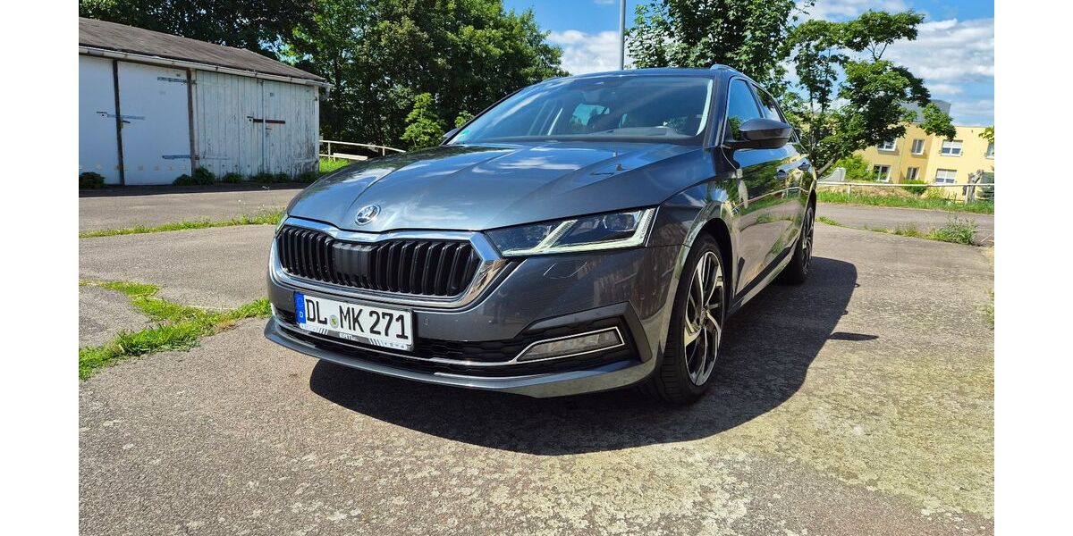 Skoda Octavia 157.500 km 18.000 &euro; Hartha 04746