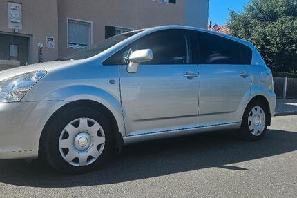 Toyota Corolla Verso 138.000 km 3.999 &euro; Nürnberg 90429