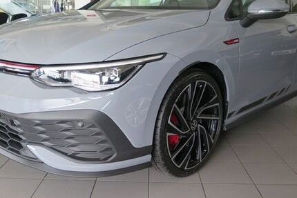 VW Golf 16.600 km 33.990 &euro; Ochsenhausen 88416