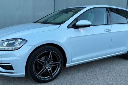 VW Golf 89.500 km 15.200 &euro; Beilngries 92339