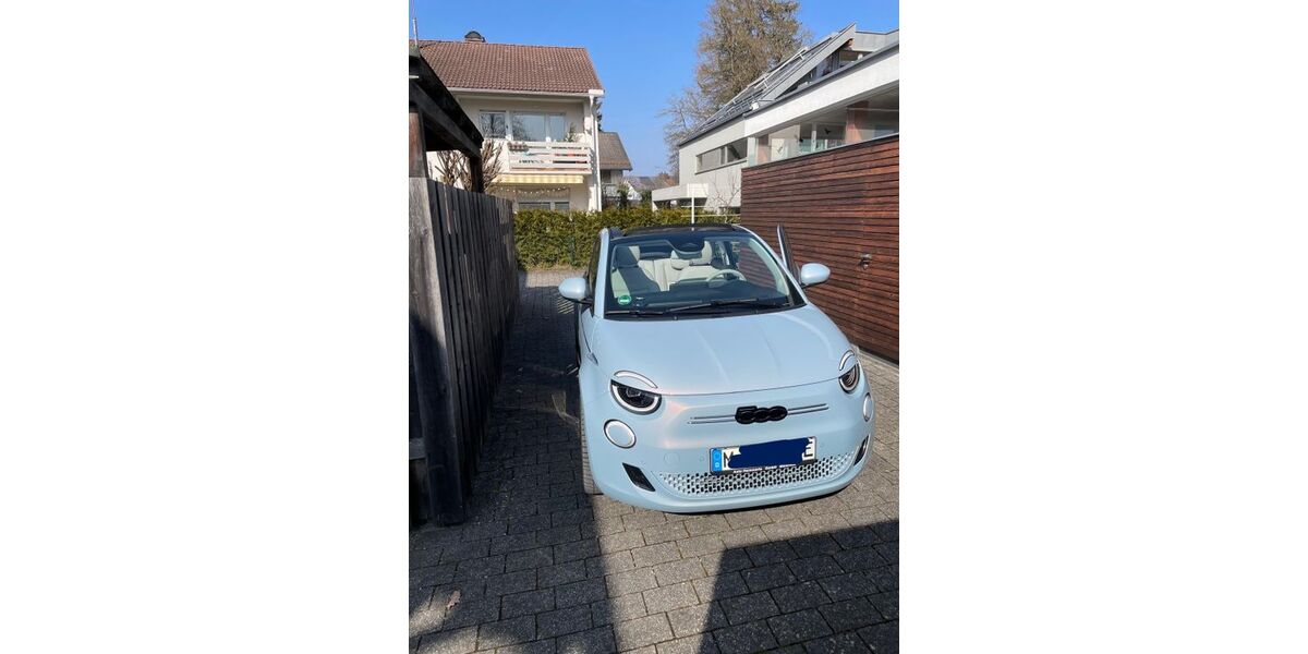 Fiat 500e 2.750 km 24.490 &euro; Neubiberg 85579