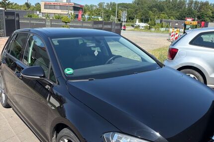 VW Golf 138.000 km 12.200 &euro; Rheine 48431