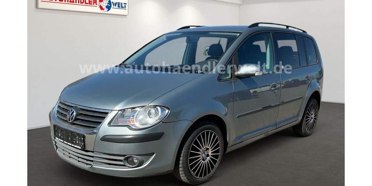 VW Touran 206.756 km 2.199 &euro; Brehna 06796