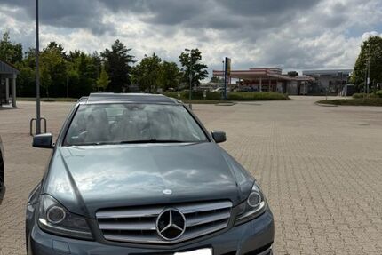 Mercedes-Benz C 250 208.000 km 12.300 € Freudenstadt 72250