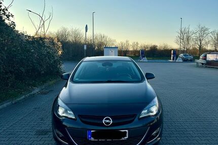 Opel Astra 185.000 km 7.199 &euro; Großbeeren 14979