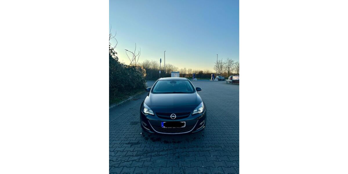 Opel Astra 185.000 km 7.199 &euro; Großbeeren 14979