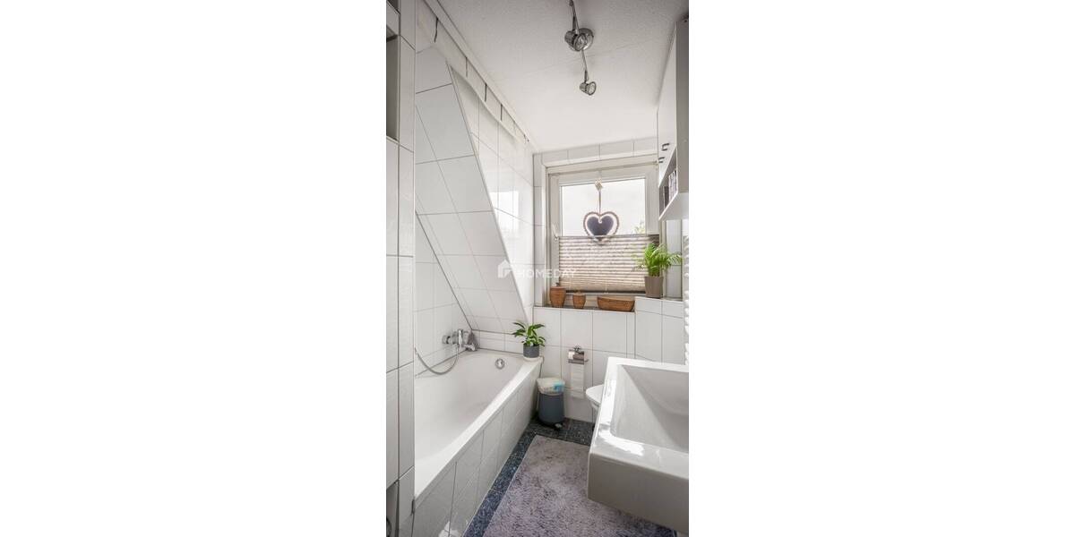 Einfamilienhaus Rethwisch - 8 Zimmer, 300 m&sup2;, 610.000&euro; | Angebot:26740717