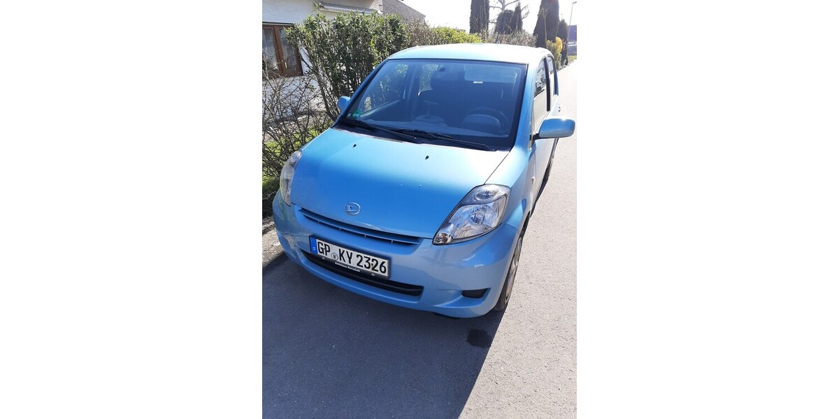 Daihatsu Sirion 92.000 km 2.900 € Börtlingen 73104