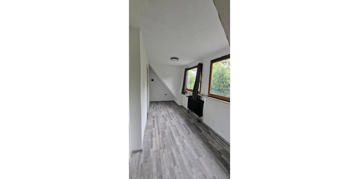 Doppelhaushälfte Herzogenrath - 3 Zimmer, 94 m&sup2;, 199.000&euro; | Angebot:27151304