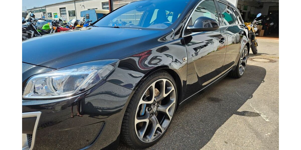 Opel Insignia 179.000 km 11.500 &euro; Laupheim 88471