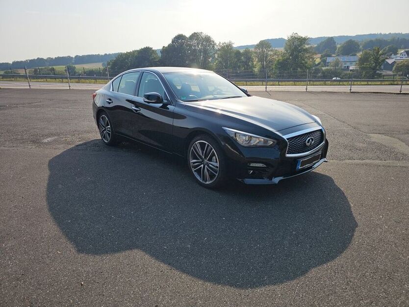 Q50