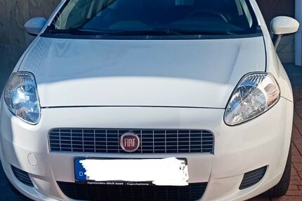 Fiat Grande Punto 120.000 km 3.000 &euro; Vöhl 34516