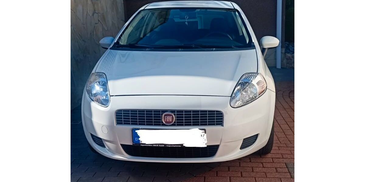 Fiat Grande Punto 120.000 km 3.000 &euro; Vöhl 34516