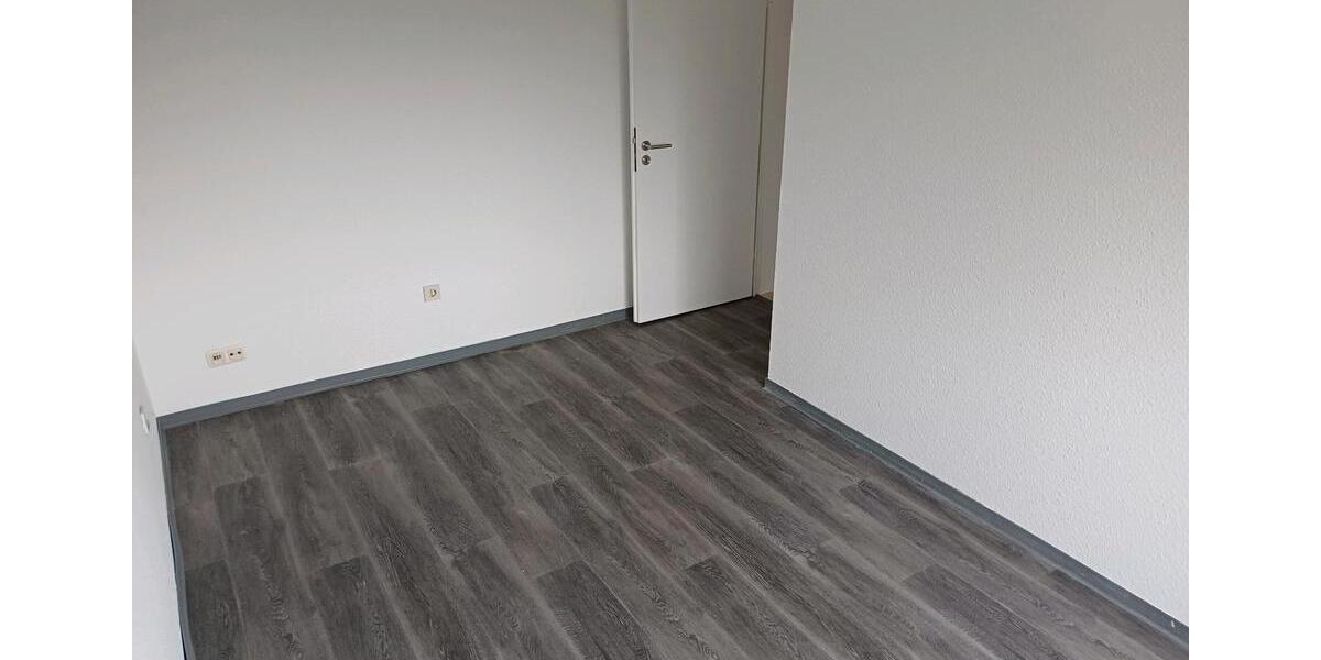 Etagenwohnung Nienburg (Weser) - 4 Zimmer, 88 m&sup2;, 930&euro; | Angebot:25588607