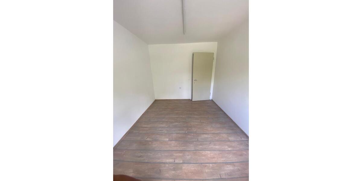 Etagenwohnung Weingarten - 1 Zimmer, 15 m&sup2;, 510&euro; | Angebot:26276896