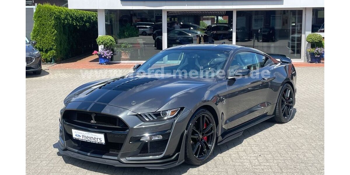 Ford Mustang 32.000 km 124.990 &euro; Garrel 49681
