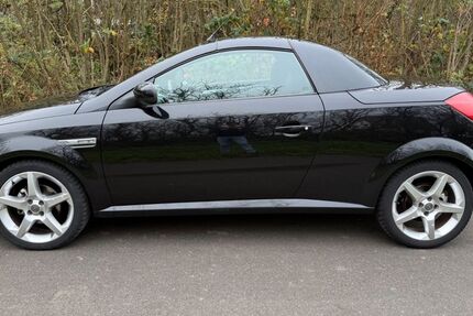 Opel Tigra 98.000 km 2.000 &euro; Trebur 65468