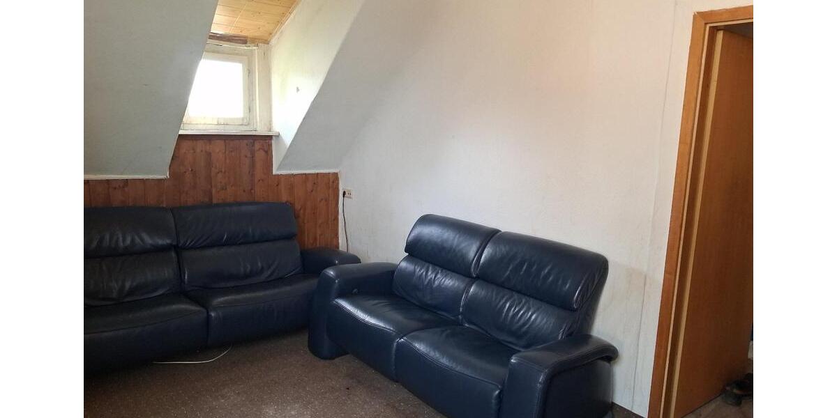 Dachgeschoßwohnung Northeim - 2 Zimmer, 40 m&sup2;, 180&euro; | Angebot:26342174