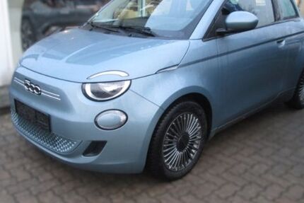 Fiat 500e 30.801 km 22.900 &euro; Elmshorn 25337