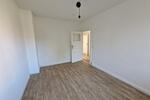 Wohnglück trifft auf Idylle - 2-Zimmer-EG-Wohnung mit Balkon in Neuruppin zu vermieten!