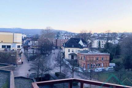 Mitten drin - Großzügige 2-Zimmer Wohnung im Herzen Hemers, vermietet, mit Entwicklungspotential 2 zimmer