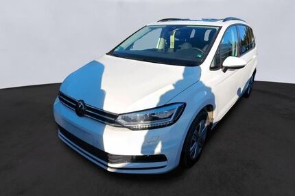 VW Touran 27.702 km 31.780 &euro; Fürth 90763