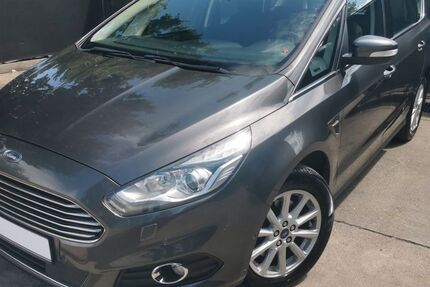 Ford S-Max 213.000 km 8.800 € Leipzig 04347