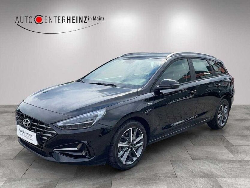 i30