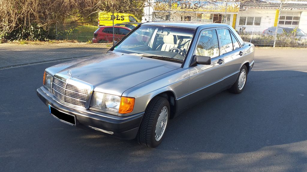 Mercedes-Benz 190 223.921 km 7.700 € Siegburg 53721
