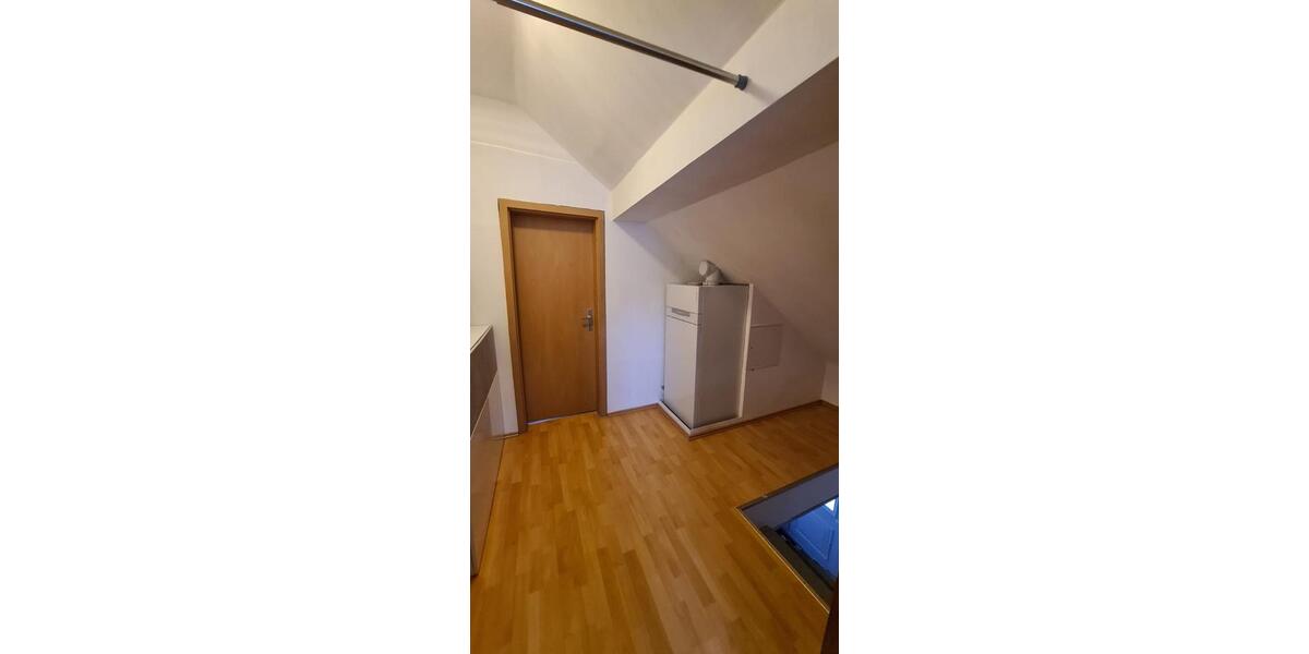 Einfamilienhaus Neckarbischofsheim - 4 Zimmer, 101 m&sup2;, 1.050&euro; | Angebot:24661677