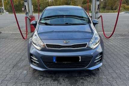 Kia Rio 79.000 km 9.000 € Frankfurt 65931