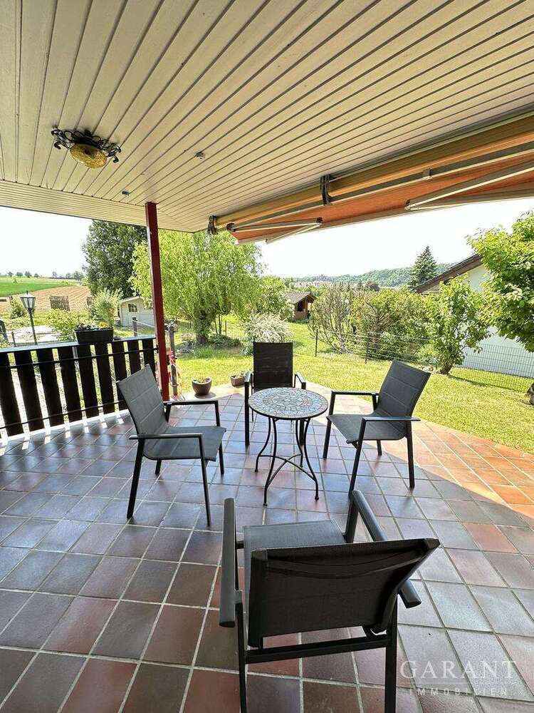 Haus zum Kaufen in Gundelsheim 675.000 € 187 m²