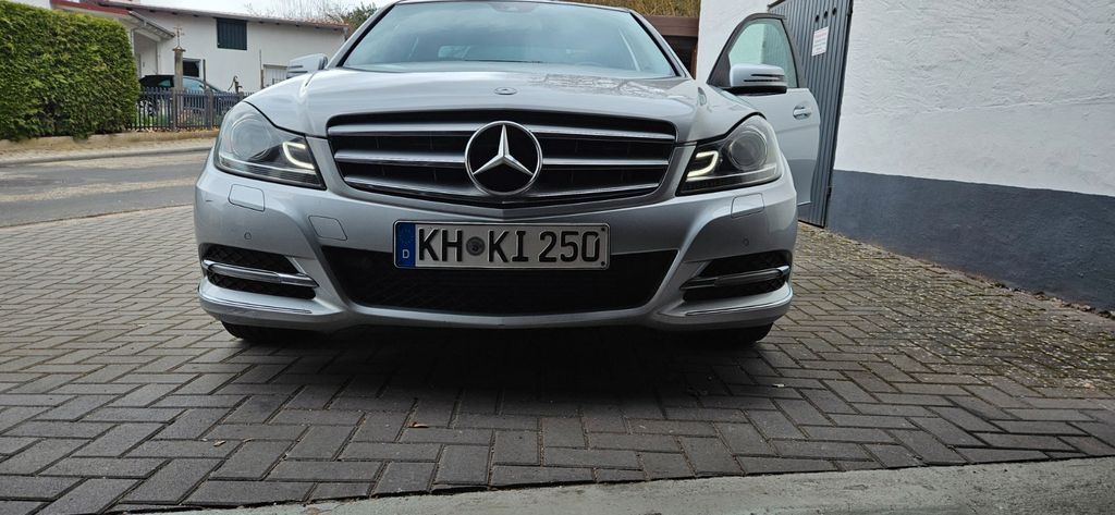 Mercedes-Benz C 250 210.000 km 8.700 &euro; Guldental 55452