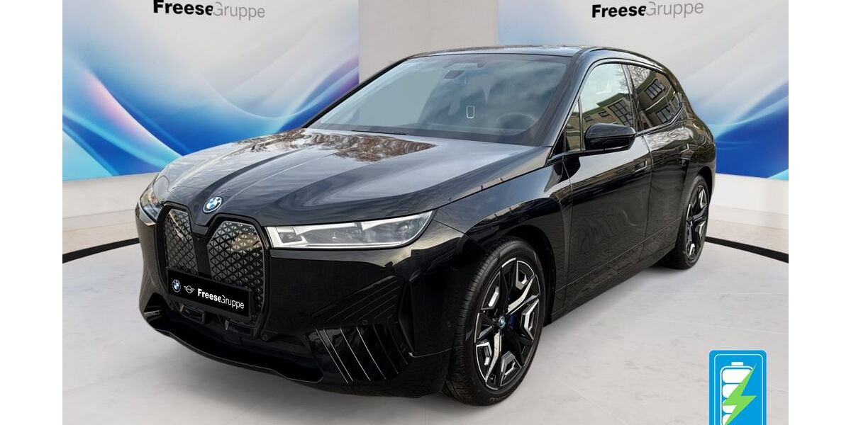 BMW iX 32.378 km 50.990 &euro; Wilhelmshaven 26389