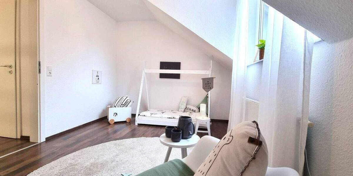 Reihenmittelhaus Leinfelden-Echterdingen Leinfelden - 5 Zimmer, 113 m&sup2;, 2.300&euro; | Angebot:25248531