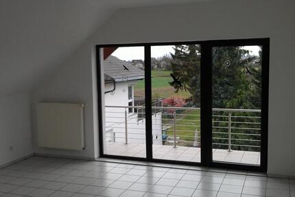 Wohnung Pfungstadt - 3 Zimmer, 91 m&sup2;, 1.100&euro; | Angebot:25648794