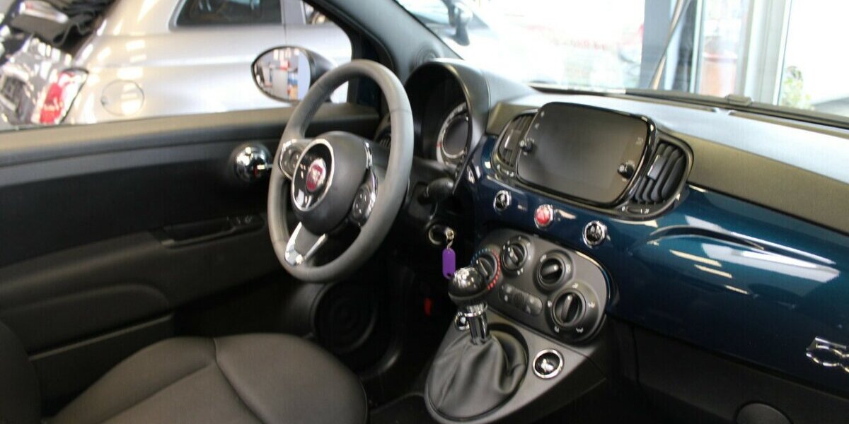 Fiat 500C 1.0 GSE Hybrid 17.401 km 13.980 &euro; Euskirchen 53881