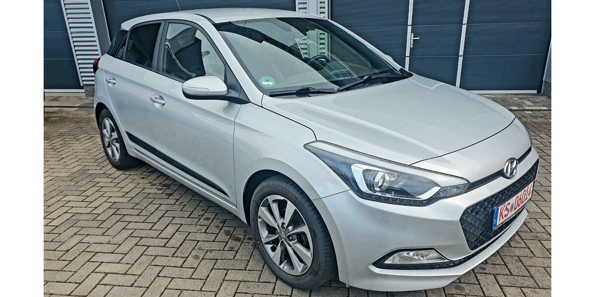 Hyundai i20 77.000 km 7.950 &euro; Kassel 34123