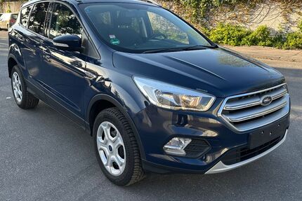 Ford Kuga 145.000 km 9.400 &euro; Möglingen/Ludwigsburg 71696
