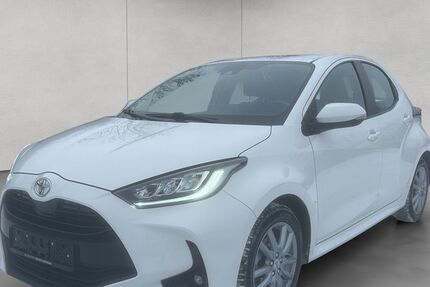 Toyota Yaris 30.811 km 15.500 &euro; Karlsruhe 76227