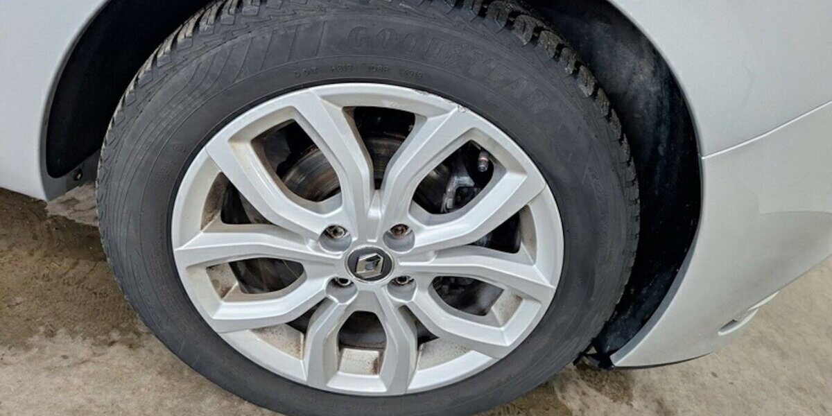 Renault Clio Navi Klimatr.Temp.Alu 1.Hd TÜV neu GARANTIE 45.000 km 12.250 &euro; Erftstadt 50374