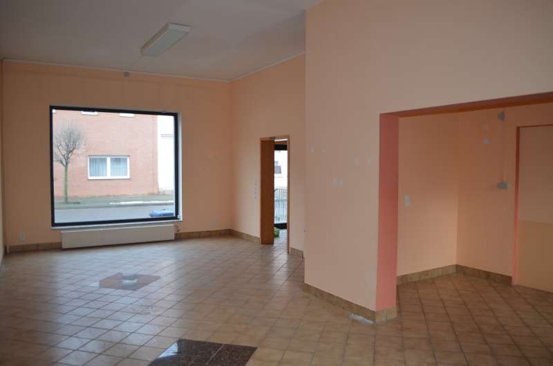 Büro in OscherslebenOT Hadmersleben 410 € 102.17 m²
