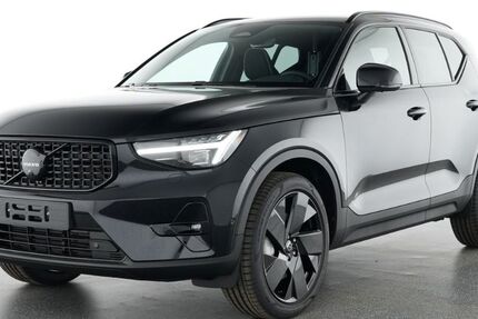 Volvo XC40 25.239 km 38.380 &euro; Aachen 52078