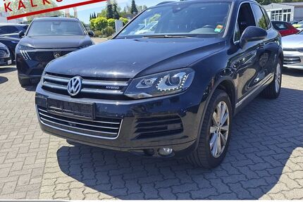 VW Touareg 216.479 km 9.685 &euro; Achern 77855