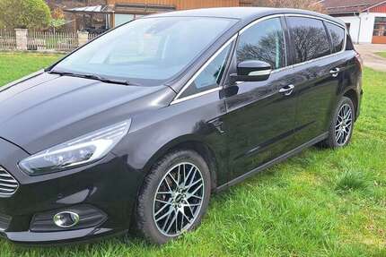 Ford S-Max 83.000 km 19.800 &euro; Aying 85653