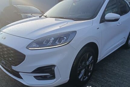 Ford Kuga 73.200 km 18.490 &euro; Kellinghusen 25548