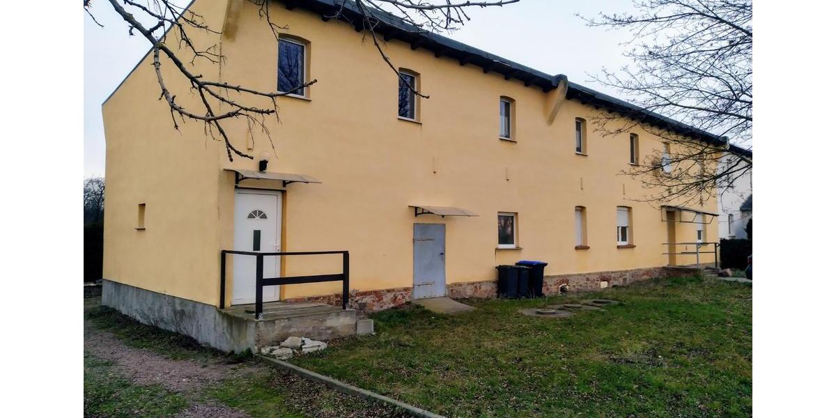 Einfamilienhaus Südliches Anhalt - 12 Zimmer, 270 m&sup2;, 95.000&euro; | Angebot:25423892