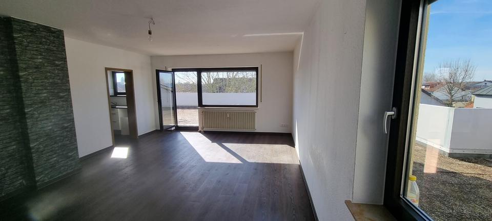 Einfamilienhaus Bad Schönborn - 2 Zimmer, 100 m&sup2;, 930&euro; | Angebot:24742769