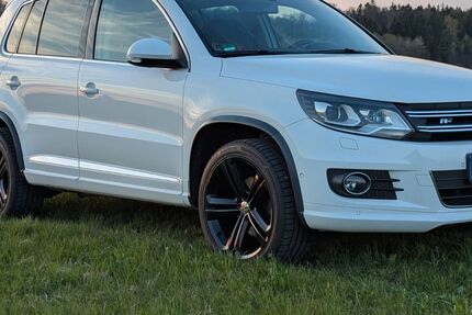 VW Tiguan 174.325 km 13.000 &euro; Hohenstein 72531