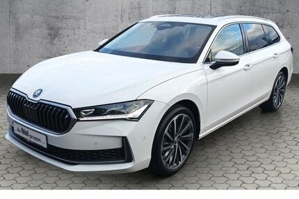 Skoda Superb 4.850 km 44.450 € Paderborn 33104